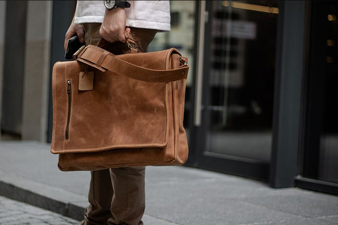 💼 Rodger Vintage Leather Messenger Bag for Documents & Laptop – Handmade in Ukraine ✋