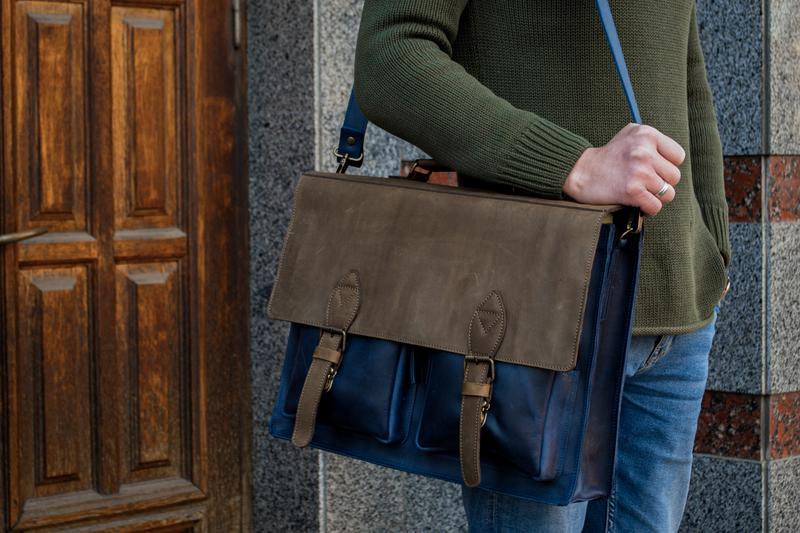 💼 Handmade leather Bronx Briefcase – Vintage crazy horse full-grain cowhide bag 🐂