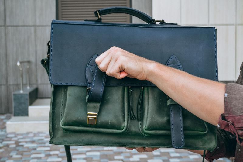 💼 Handmade leather Bronx Briefcase – Vintage crazy horse full-grain cowhide bag 🐂