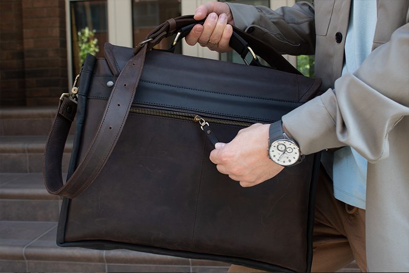 💼 Rodger Vintage Leather Messenger Bag for Documents & Laptop – Handmade in Ukraine ✋
