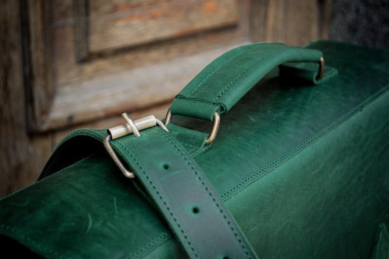 💼 Handmade leather Bronx Briefcase – Vintage crazy horse full-grain cowhide bag 🐂