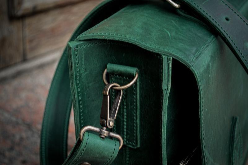 💼 Handmade leather Bronx Briefcase – Vintage crazy horse full-grain cowhide bag 🐂