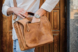 💼 Rodger Vintage Leather Messenger Bag for Documents & Laptop – Handmade in Ukraine ✋